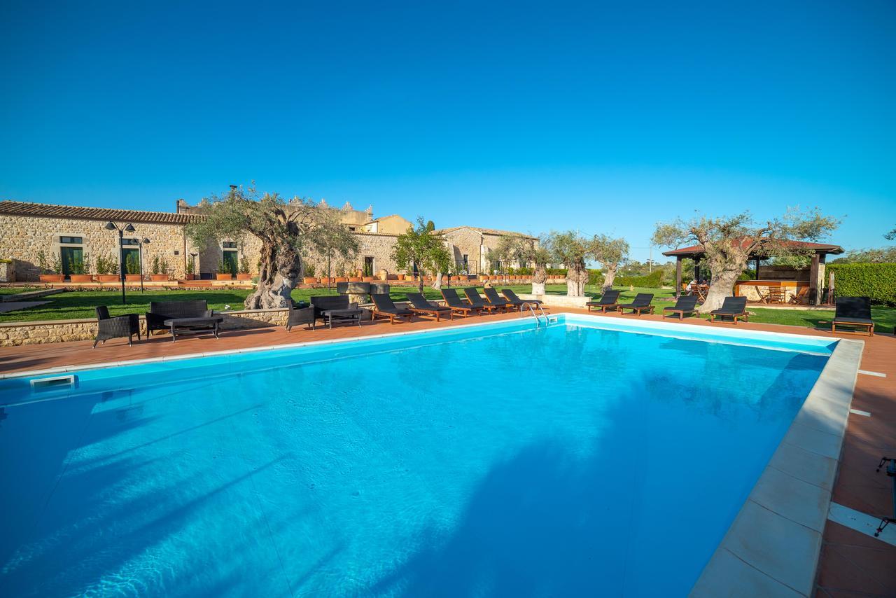 Torre Don Virgilio Country Hotel Cannizzara Bagian luar foto